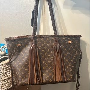Louis Vuitton GM tote